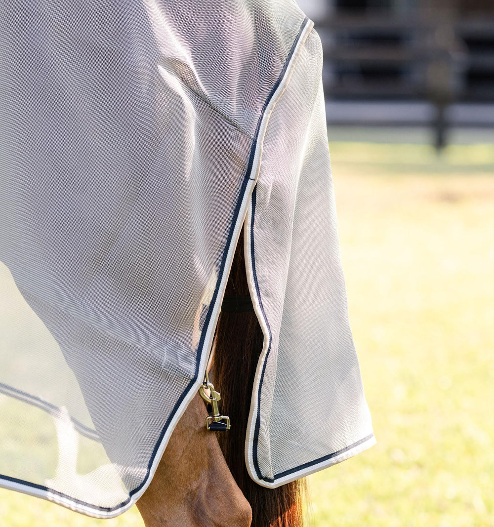 Protector integrado de Horseware, cola: faldón extendido para protección adicional.