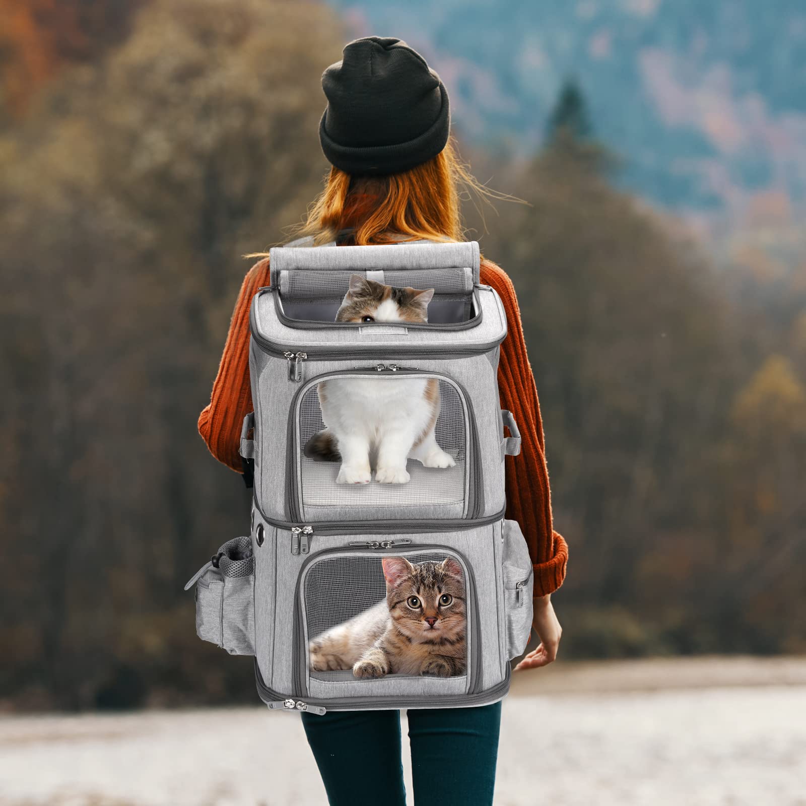 Mochila HOVONO con separador removible para adaptar a una mascota mediana.