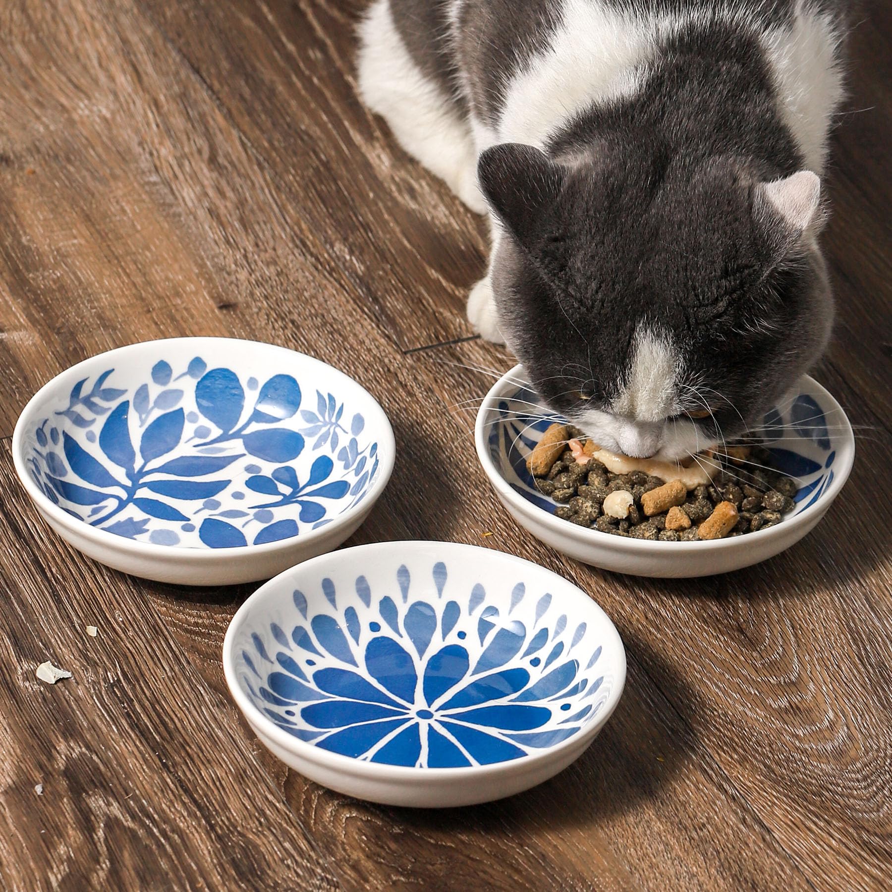 Cuencos Howise para gatos apilables y ahorro de espacio