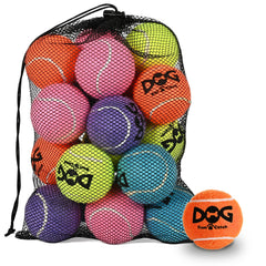 INSUM pelotas para perros con sonido, ideal para juego activo en exteriores.