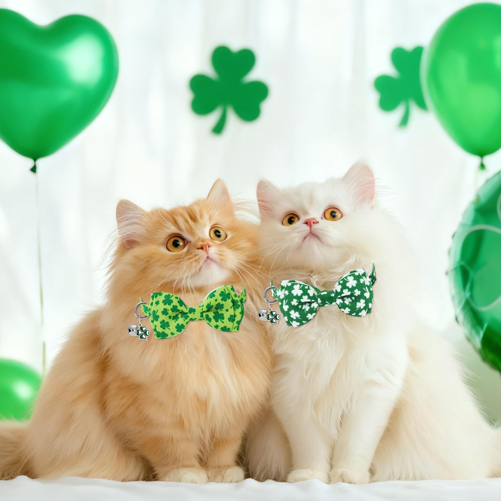 Diseño festivo para gatos y perros pequeños, perfecto para fiestas.