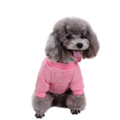 Detalle de poliéster suave de la sudadera Jecikelon para mantener al perro cómodo.