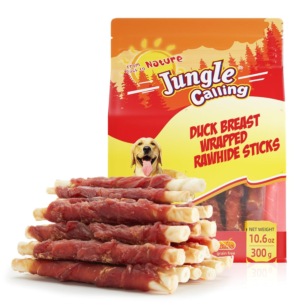 Friandise Jungle Calling canard enroulé sur peau brute, idéale pour une mastication protéinée.