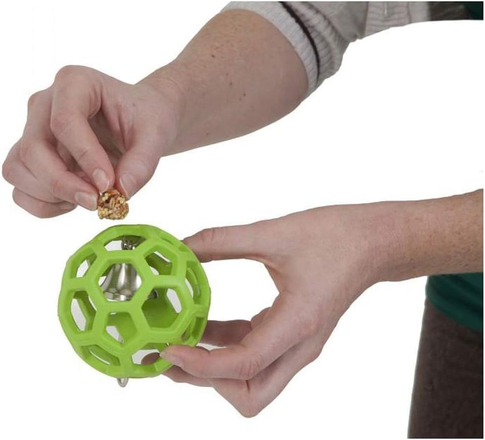 JW Hol-ee Roller para loro, diseño estimulante para mente y cuerpo.