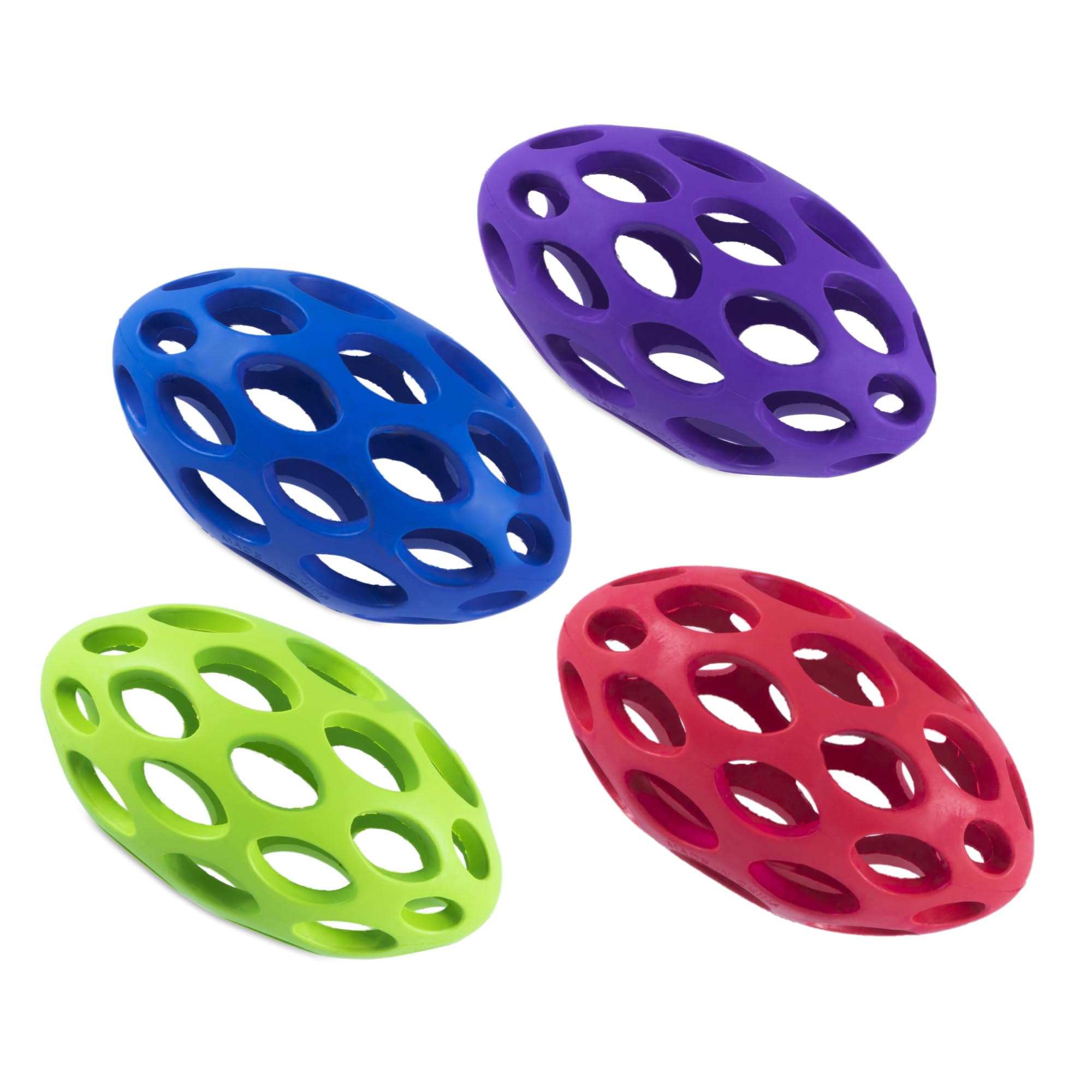 JW Pet Hol-ee Football en caucho natural, textura suave para las encías durante la masticación.
