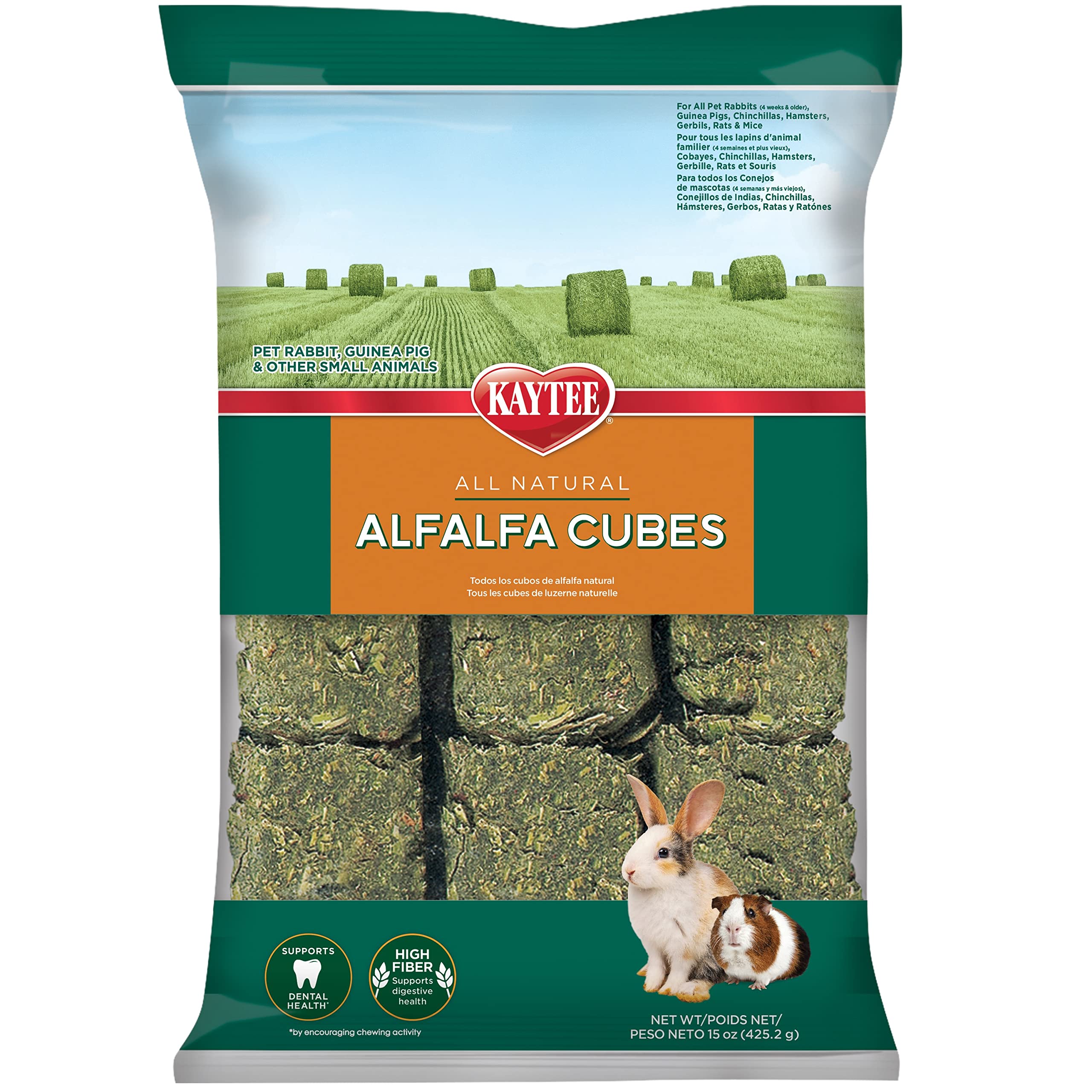 Kaytee cubos de alfalfa para conejos, vista de cerca de cubos, fuente de fibra.