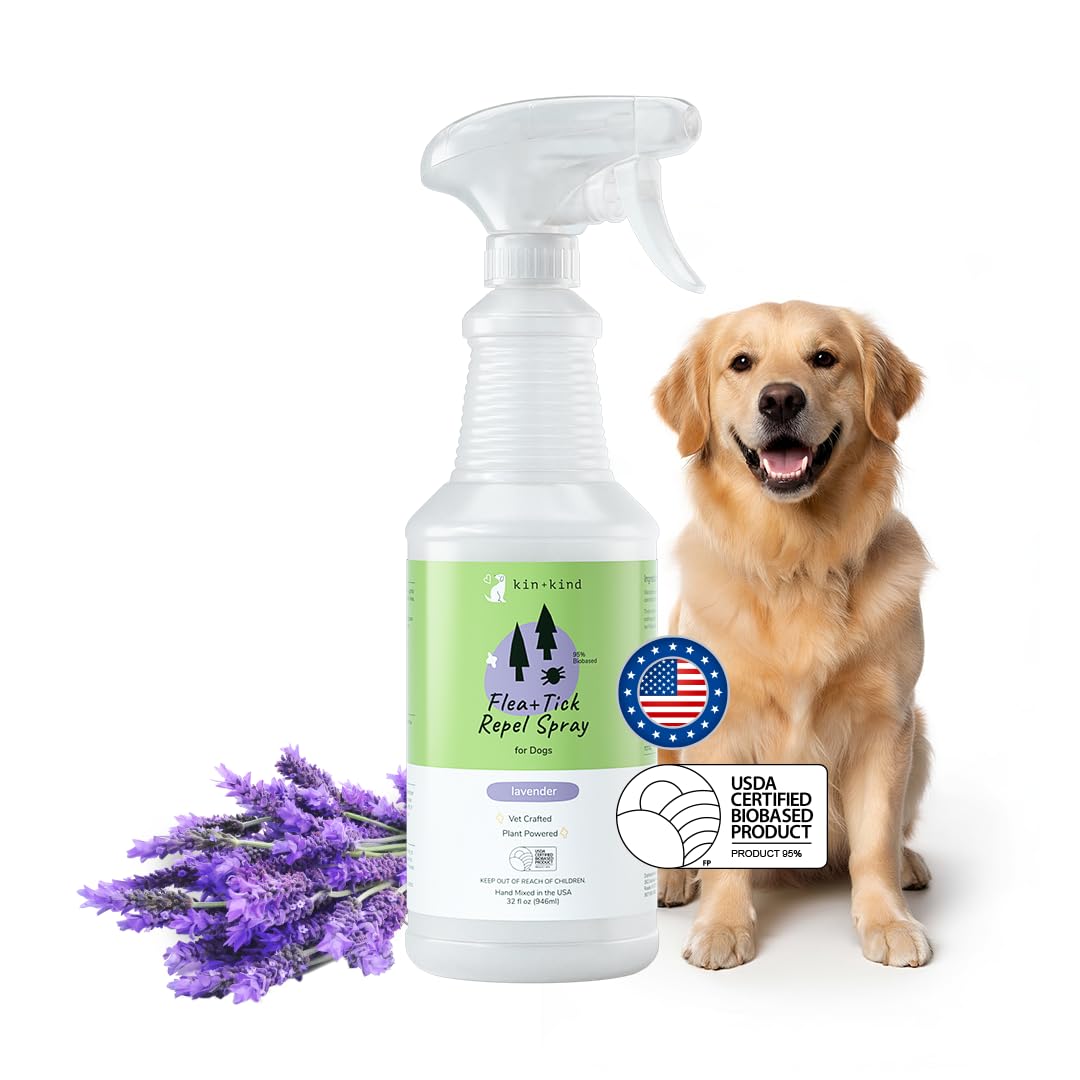 KinKind spray antipulgas para perros, botella visible y lista para uso.