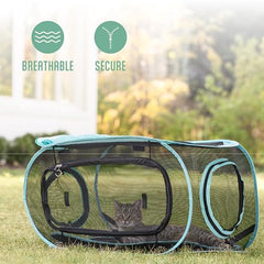Kitty City malla nylon aireada que permite luz y aire para juego seguro.