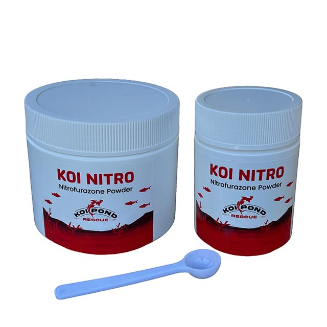 KOI NITRO medición de dosis en vaso de medida.