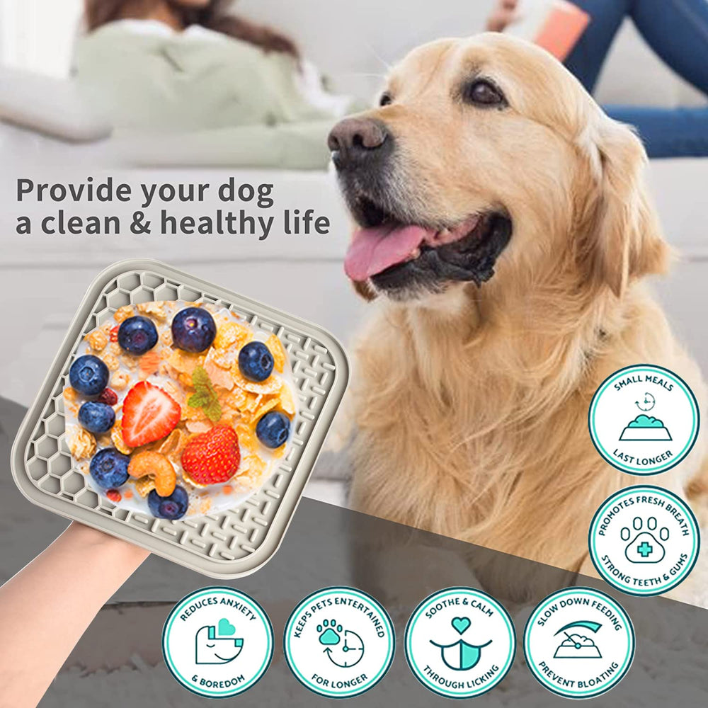 Kwispel Lick Mat para baño en tina, evita derrames y reduce la ansiedad.