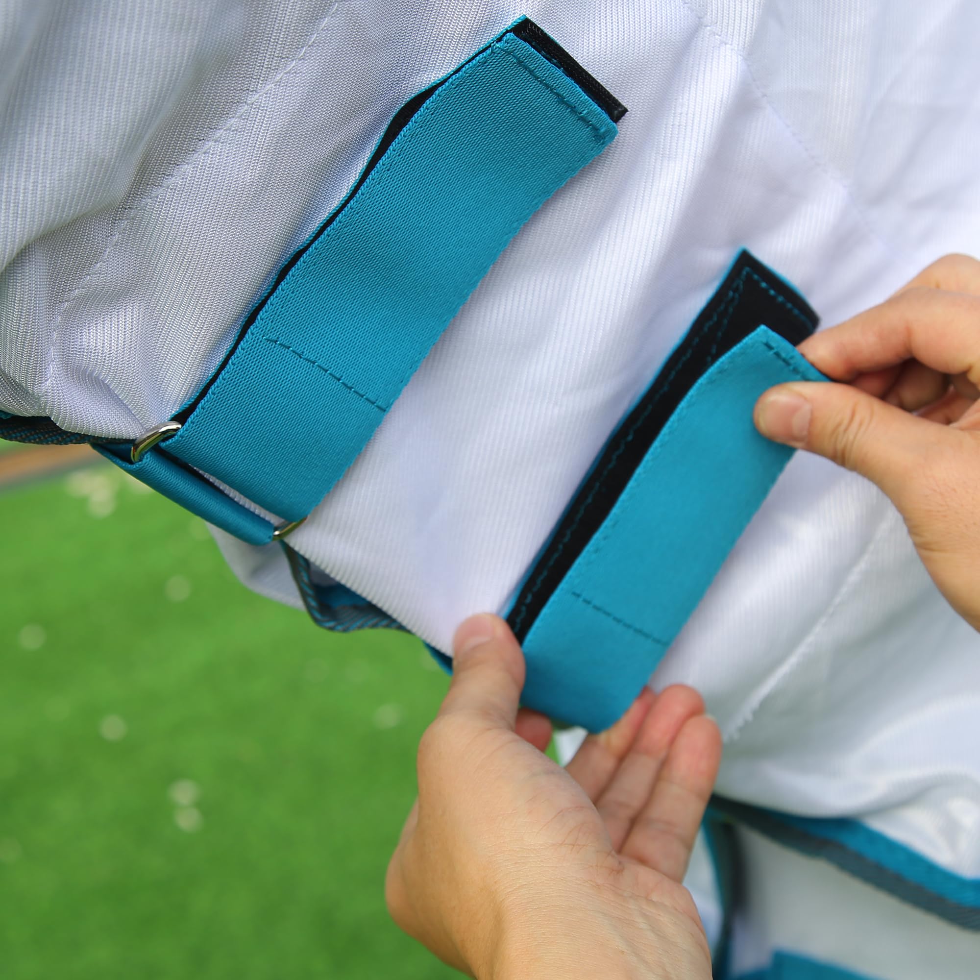 LEAFOREST correas traseras ajustables: mantiene el cobertor en su lugar.