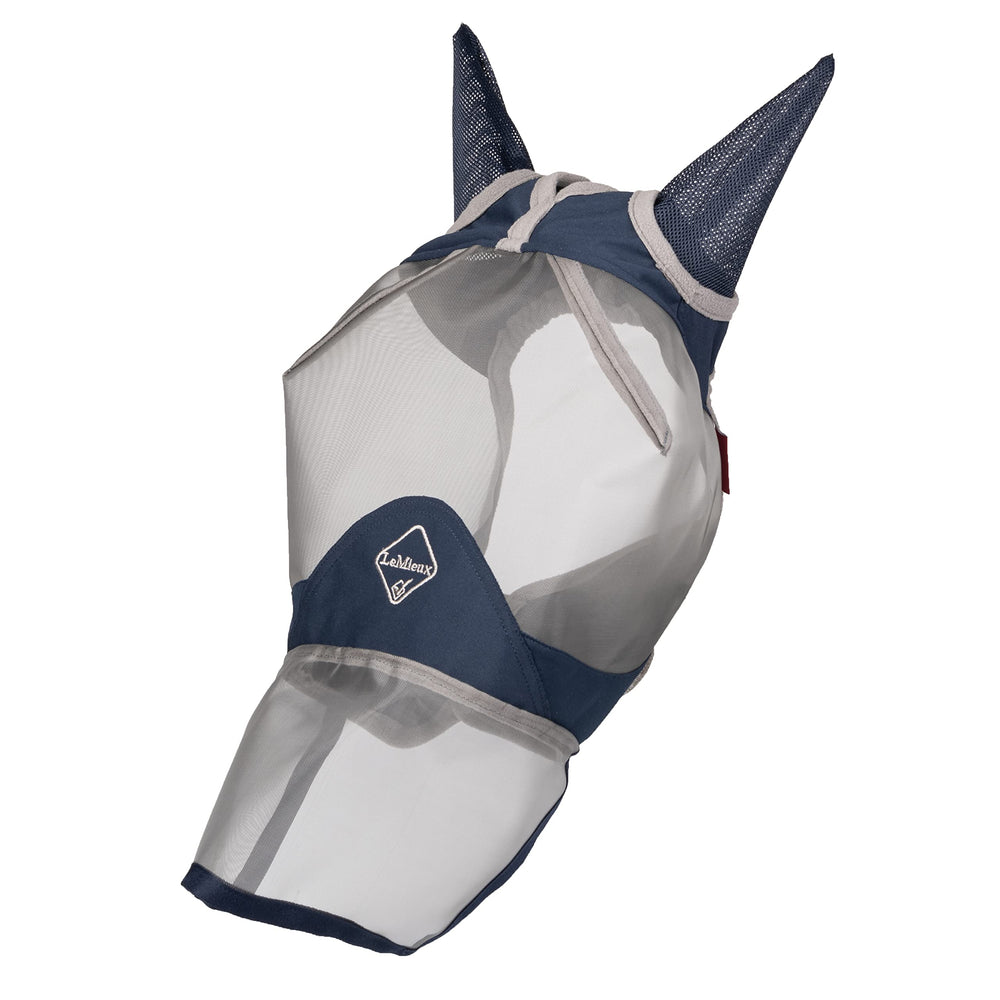 LeMieux ArmourShield Pro, vista frontal, comodidad alrededor de ojos y nariz.