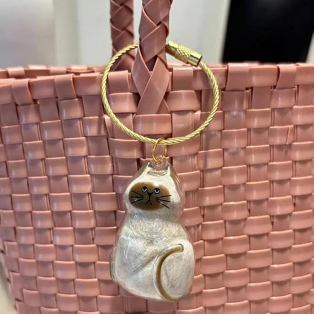 Llavero memorial pelo mascota uso diario, accesorio discreto para llaves y bolsos.