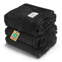 Cobija Luciphia para mascotas con huella de pata, ideal para comodidad.