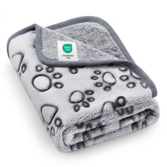 Manta Luciphia para perros gris con patitas, calor y confort.