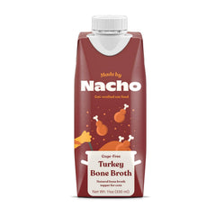 Made by Nacho Caldo de hueso vertido sobre comida seca para gatos; mejora la hidratación.