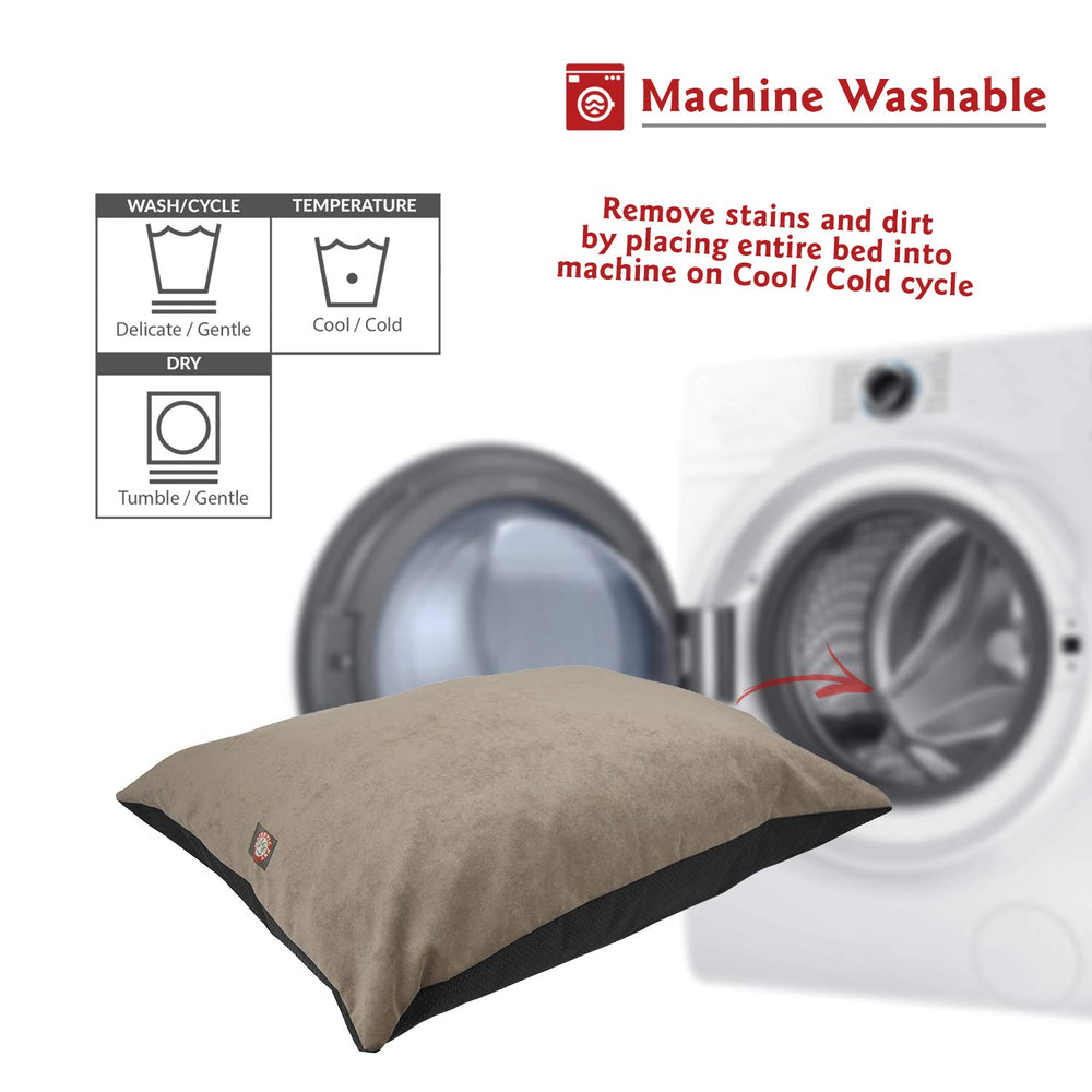 Dimensiones 35 x 28 pulgadas, ideal para perros de talla mediana.