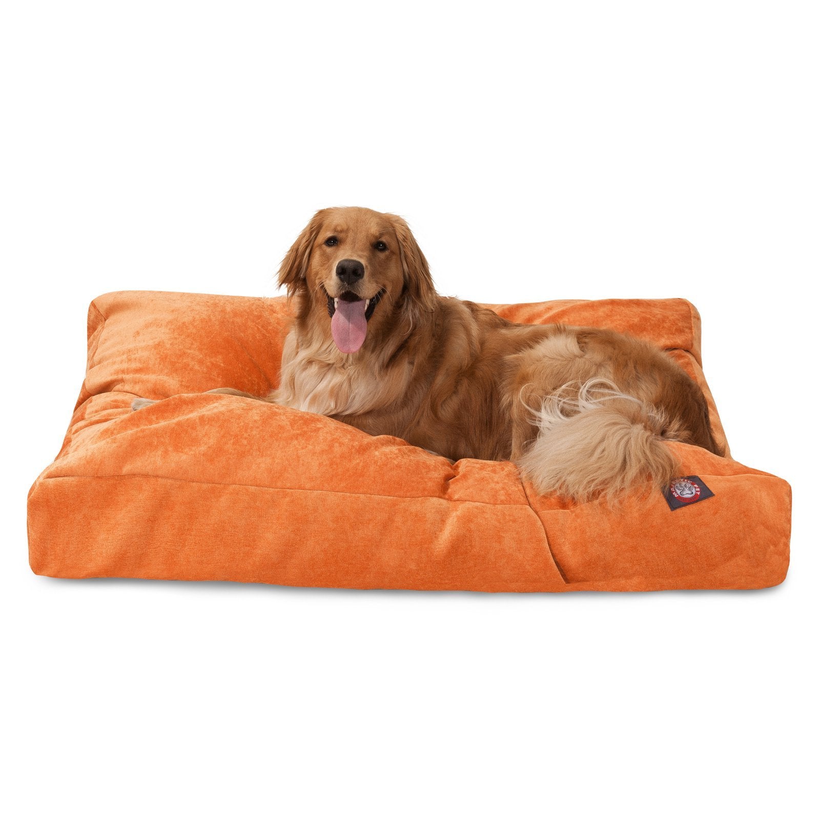 Majestic Pet: diseño elegante que complementa la decoración del hogar.