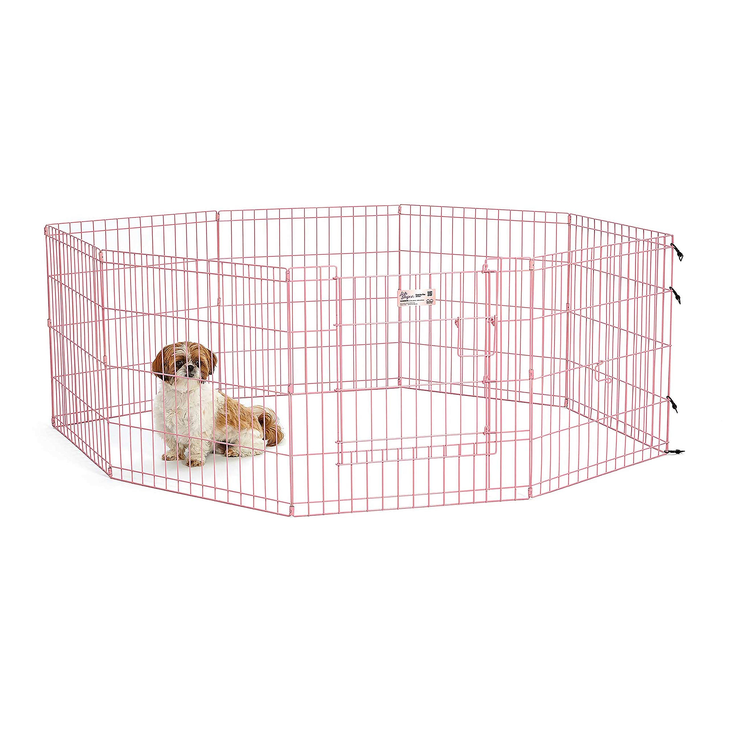 MidWest Homes for Pets: paneles conectados de 24 pulgadas formando un área de juego segura para razas pequeñas.