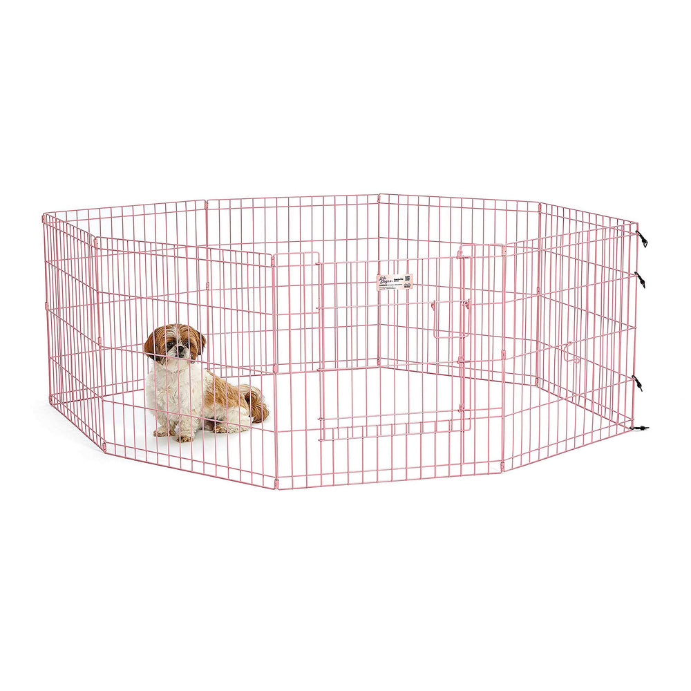 MidWest Homes for Pets: paneles conectados de 24 pulgadas formando un área de juego segura para razas pequeñas.