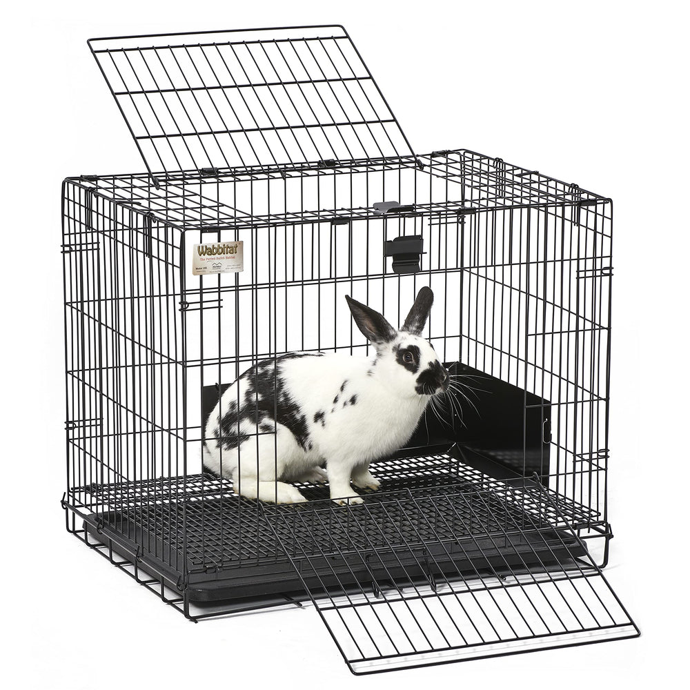 MidWest Wabbitat: bandeja plástica removible para limpieza sencilla.