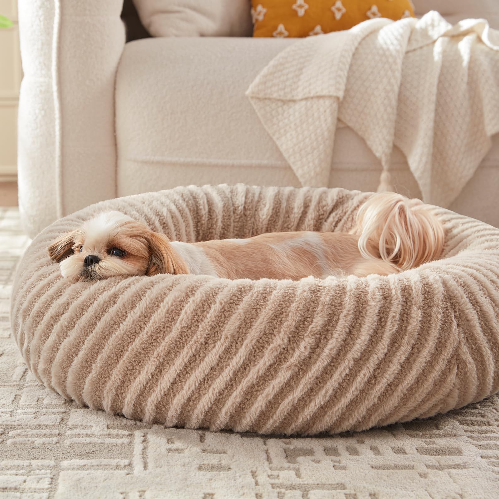 Cama MIXJOY para perros pequeños, forma de dona, descanso cómodo y seguro en casa.