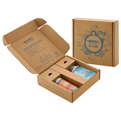 Mrs. MEYER'S Clean Day Kit para gatos en empaque ecológico.