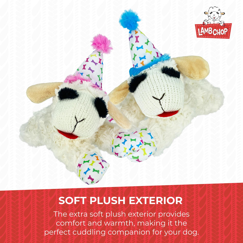 Lamb Chop mide 10.5 pulgadas, ideal para perros activos.