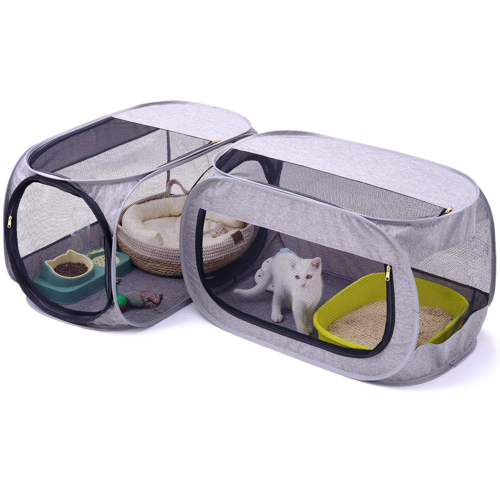 Recinto NAFU para gatos en esquina, diseño compacto que ahorra espacio interior.