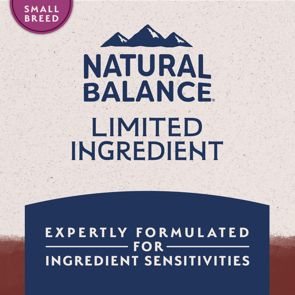 Natural Balance textura crujiente ayuda a limpiar dientes durante la comida