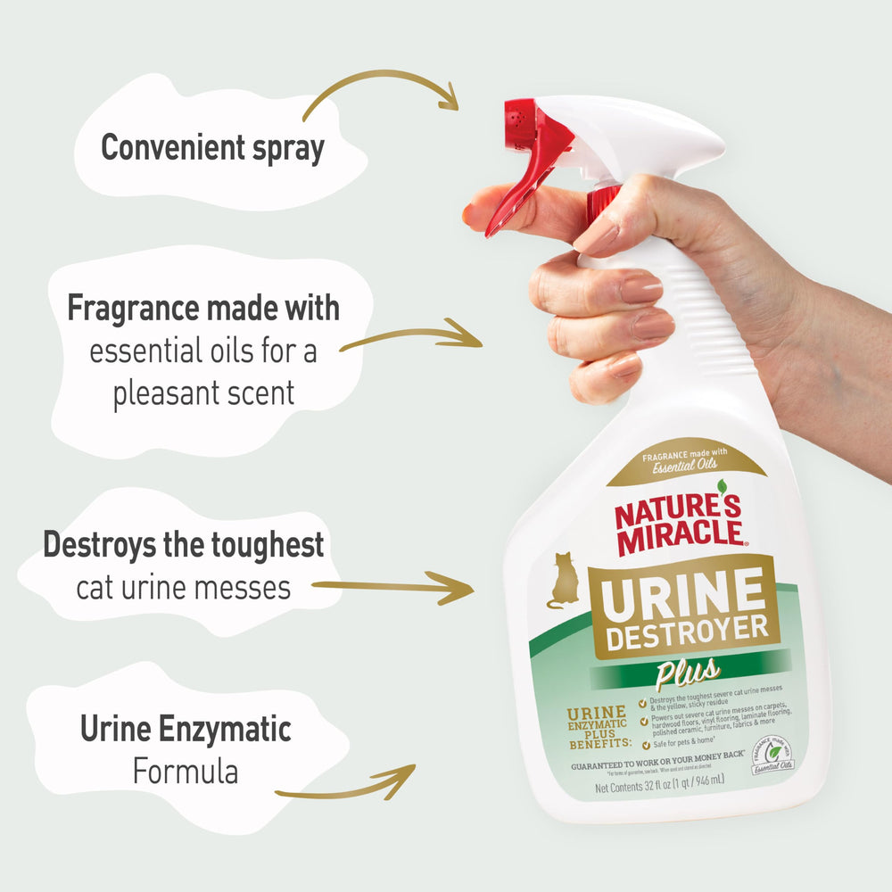 Nature’s Miracle Urine Destroyer Plus – prêt à l’emploi, aide à traiter les traces après un accident.