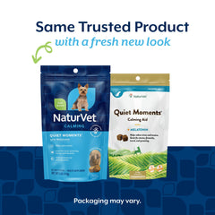 NaturVet Quiet Moments bocadillos-masticables sabor bacon y pollo para calma diaria.