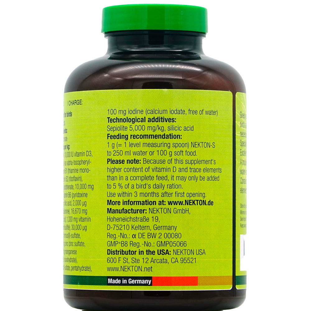 Nekton Multivitamínico para Aves: cucharilla medidora para dosificar la dosis