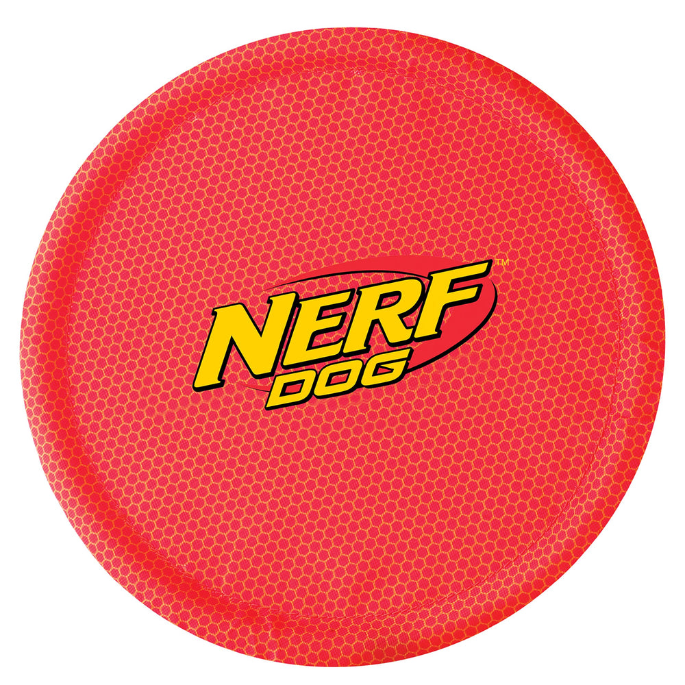 Nerf Dog Nylon Flyer, disco volador rojo, fácil de seguir durante el lanzamiento.