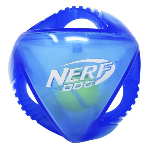 Nerf Dog Pelota Rumble con chillido para mantener al perro activo.