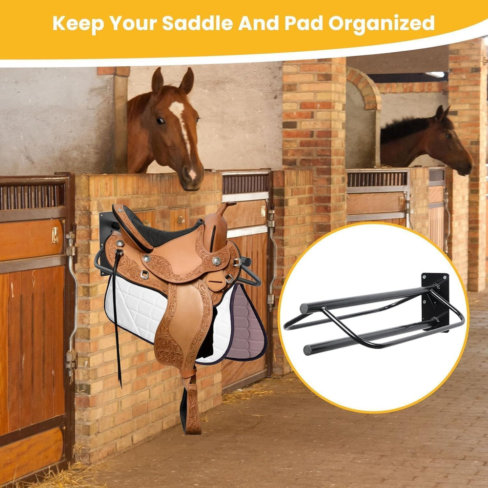 Colgador mural Noliven para silla western, facilita acceso al equipo.