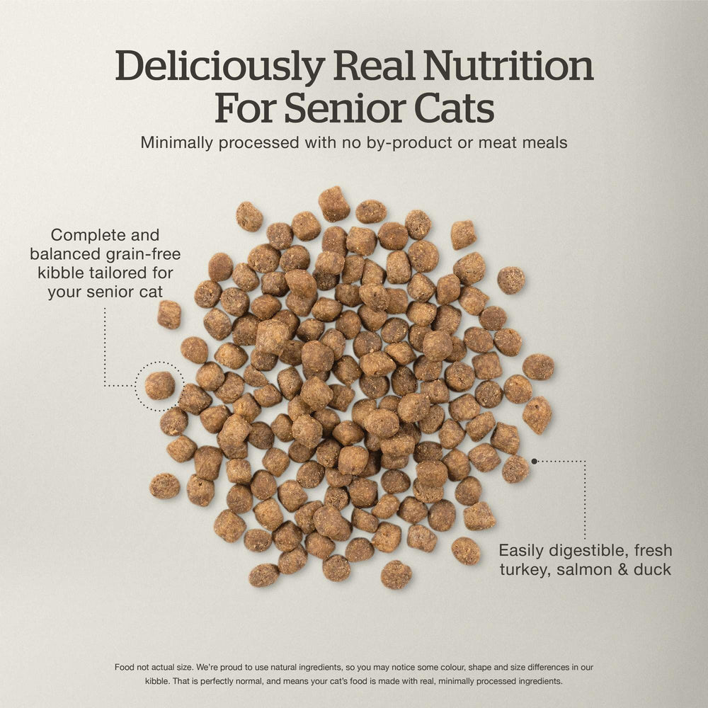 Now Fresh con L-carnitina para apoyar metabolismo de grasa en gatos mayores.