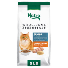 Nutro alimento seco para gatos mayores con pollo, proteína real.