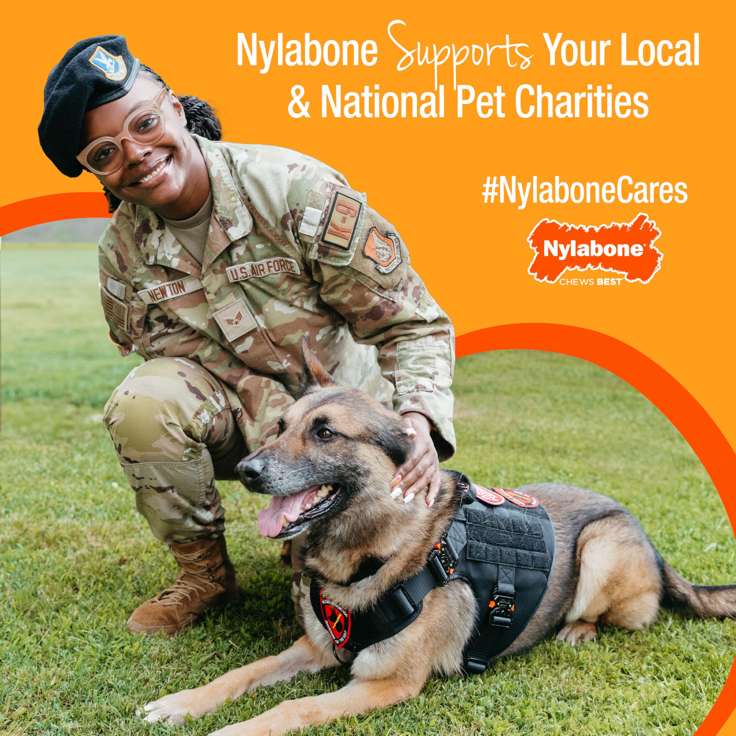Puede congelarse para masticación más fría y divertida.
