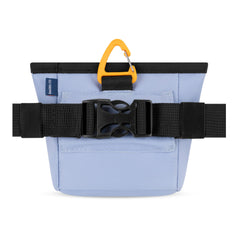 Tejido reciclado y duradero en bolsa OllyDog Goodie para uso diario.