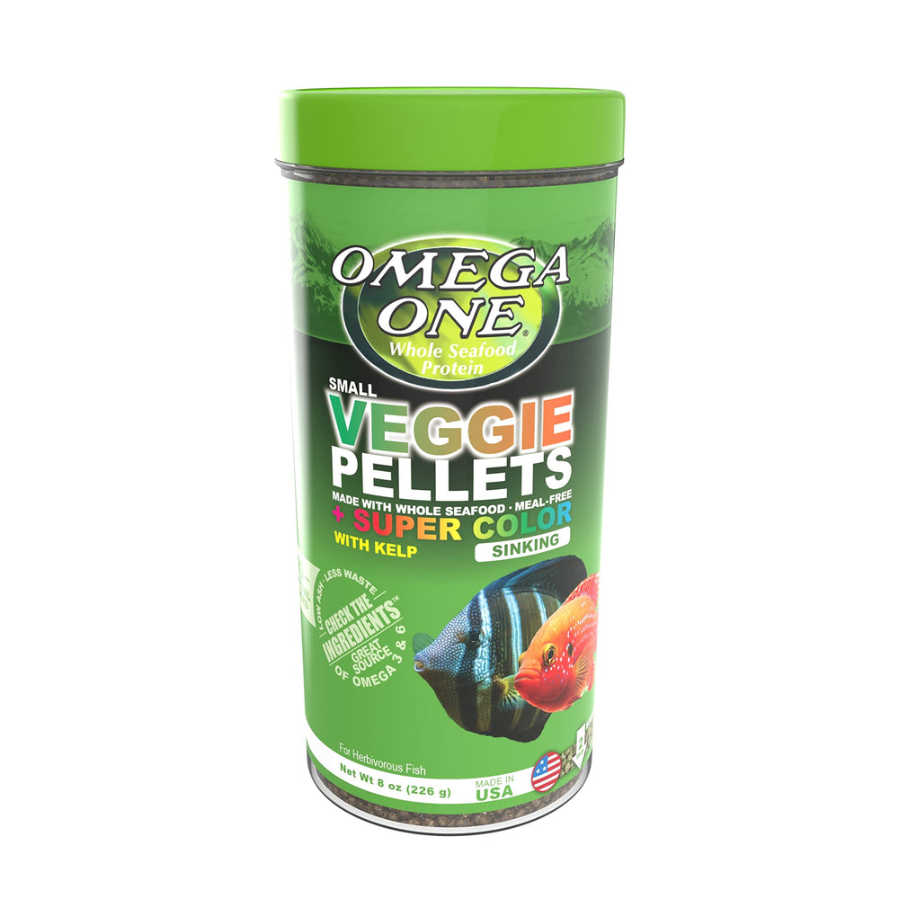 Omega One, pellets de kelp 8oz en empaque, favorecen colores vivos y facilidad de distribución.