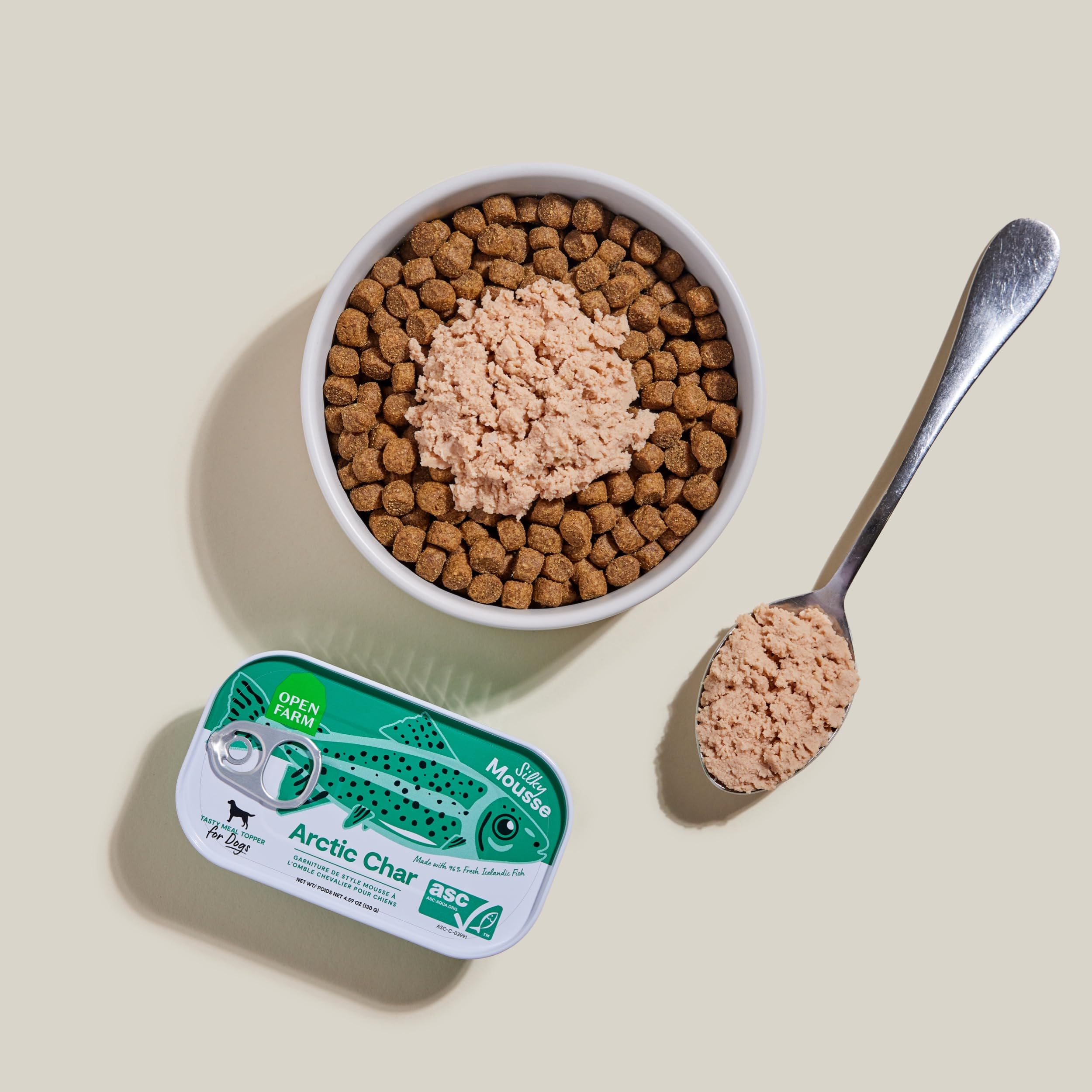 Open Farm Char del Ártico con omega-3 para pelaje suave.