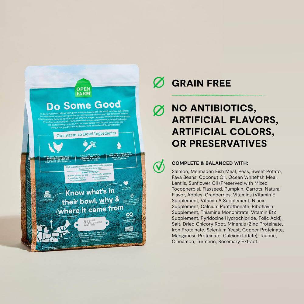 Open Farm salmón y pollo como primer ingrediente, soporte para una dieta balanceada
