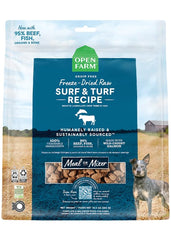 Open Farm Surf & Turf: mordiscos deshidratados para perros activos.