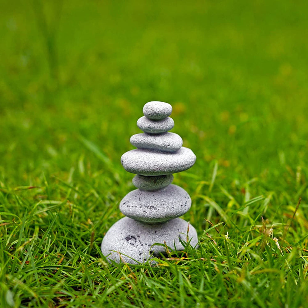 OwMell Mini paisaje con piedras zen, enfoque decoración interior para estanterías.