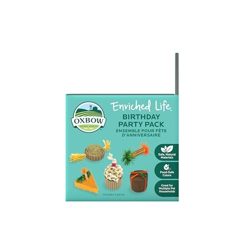 Oxbow Enriched Life Birthday Pack: juguetes para conejillos de Indias que fomentan la masticación segura.