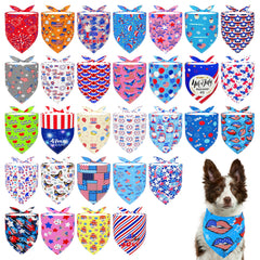 Bandana patriótica de Pai Sence para perro, ideal para desfiles y fiestas.