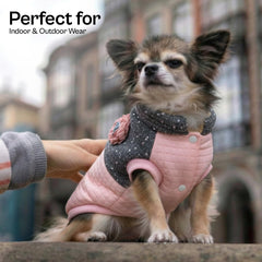 Chaqueta navidad Parisian Pet para perro rosa, detalle de flor acolchada para estilo cálido