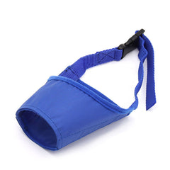 Bozal ajustable para cuello y hocico, seguro y estable.