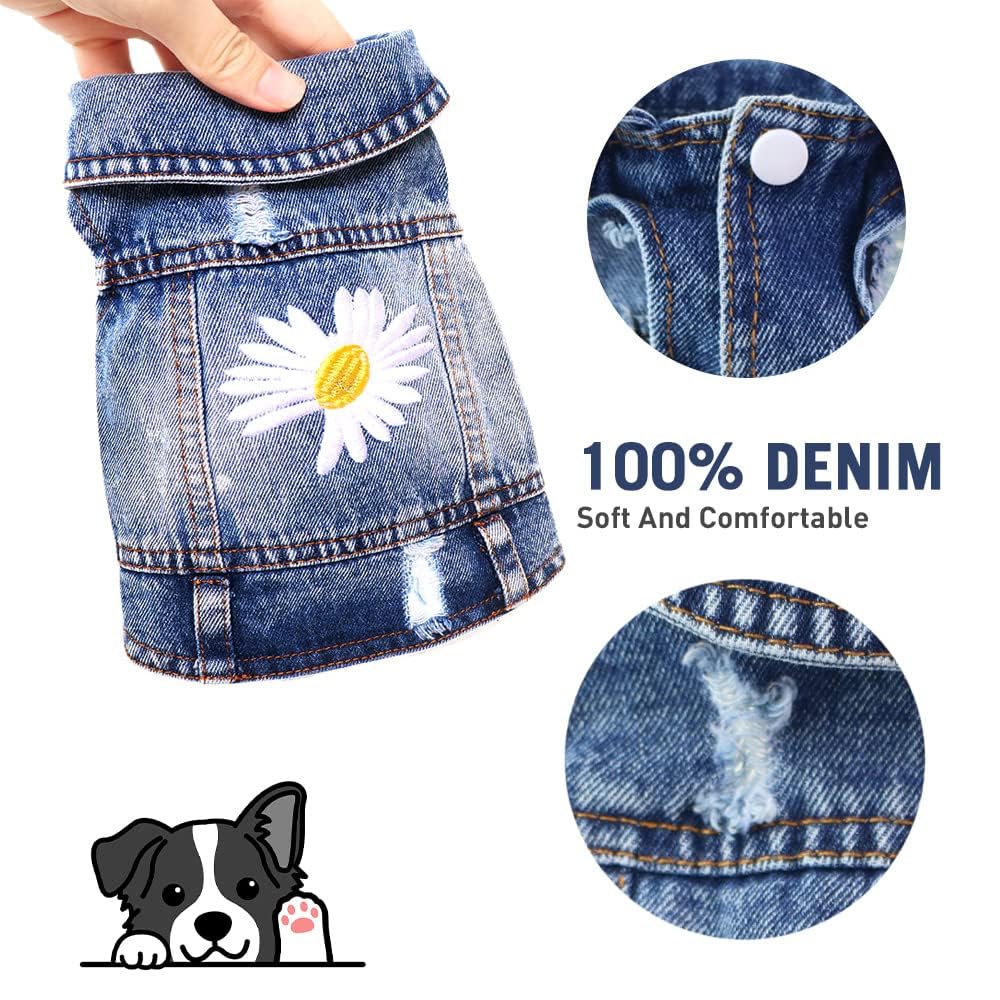 Chaqueta denim Pawstrip con efecto rasgado vintage para perro pequeño.